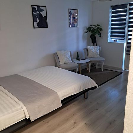 Radu'S Room 쿠티에데아게스 외부 사진