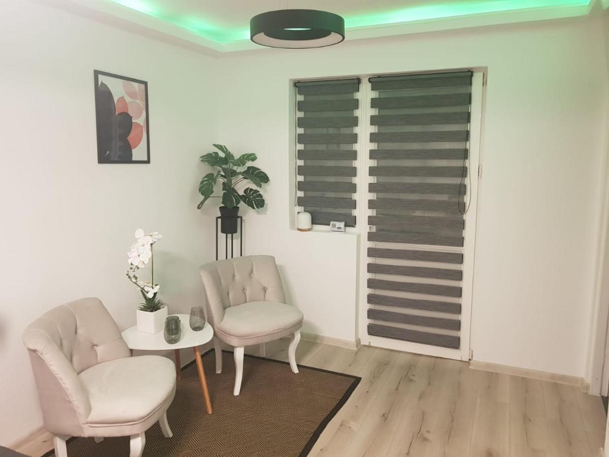 Radu'S Room 쿠티에데아게스 외부 사진