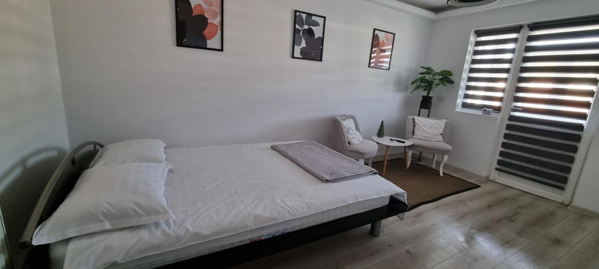 Radu'S Room 쿠티에데아게스 외부 사진
